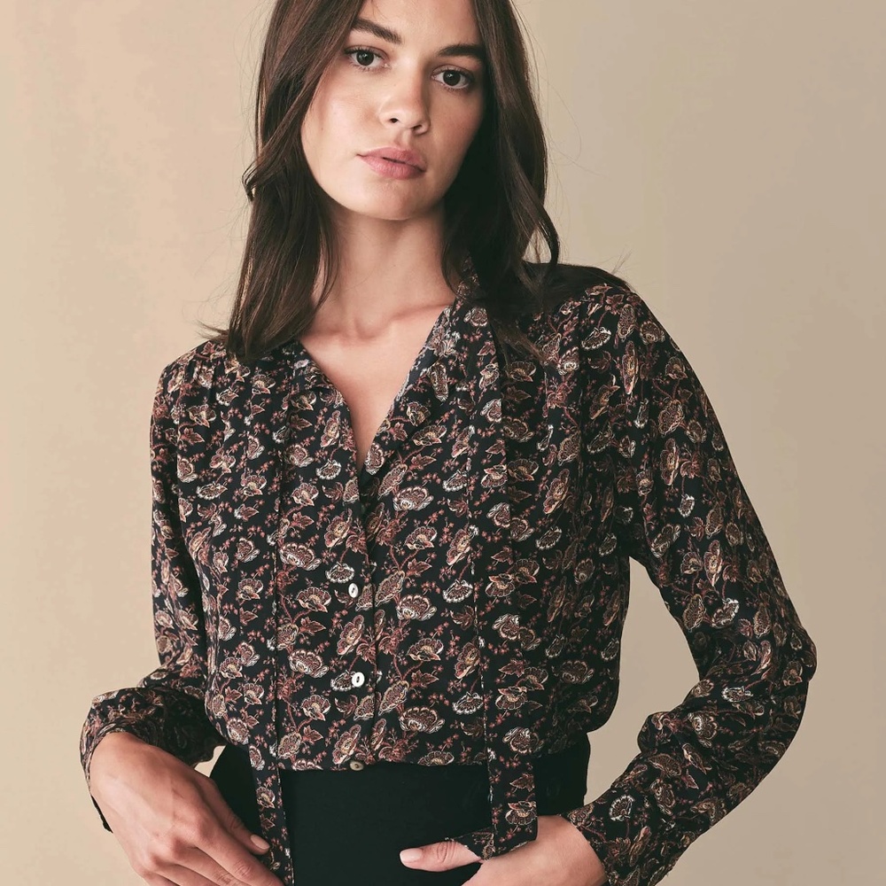 DOEN Judith Top Navy Arbor Rose Floral Silk XS NWOT